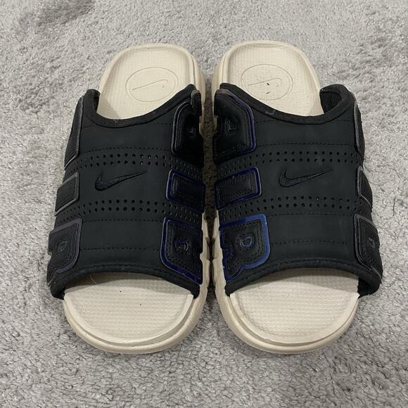 Nike Air More Uptempo Slide Men’s Size 11 Black Sanddrift Iridescent FB7799-001 - Picture 6 of 9